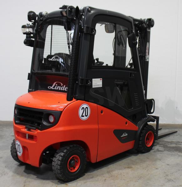 Linde H 20 D EVO 391-02 - Dízel targonca: 2 kép. Linde H 20 D EVO 391-02 - Dízel targonca: 2 kép.