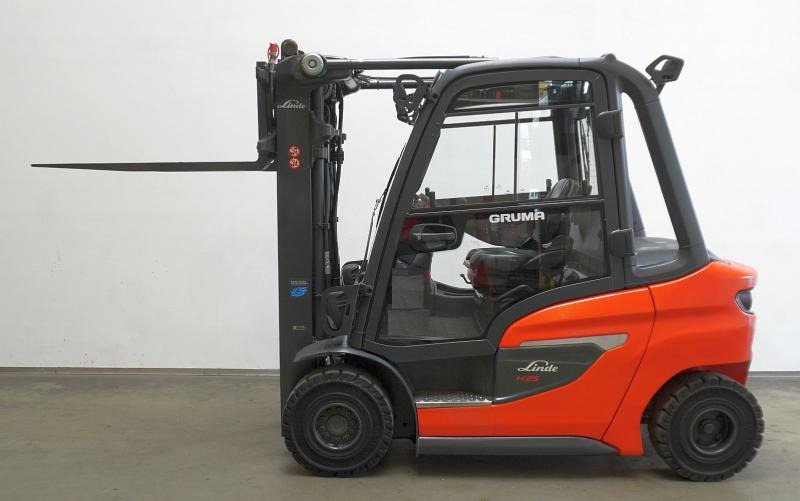 Linde H 25 D 1202 - Dízel targonca: 4 kép. Linde H 25 D 1202 - Dízel targonca: 4 kép.