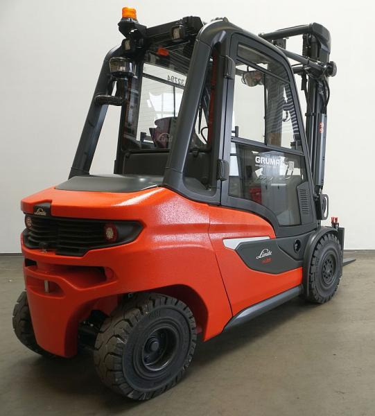 Linde H 35 D 1202 - Dízel targonca: 2 kép. Linde H 35 D 1202 - Dízel targonca: 2 kép.