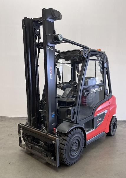 Linde H 35 D 1202 - Dízel targonca: 1 kép. Linde H 35 D 1202 - Dízel targonca: 1 kép.