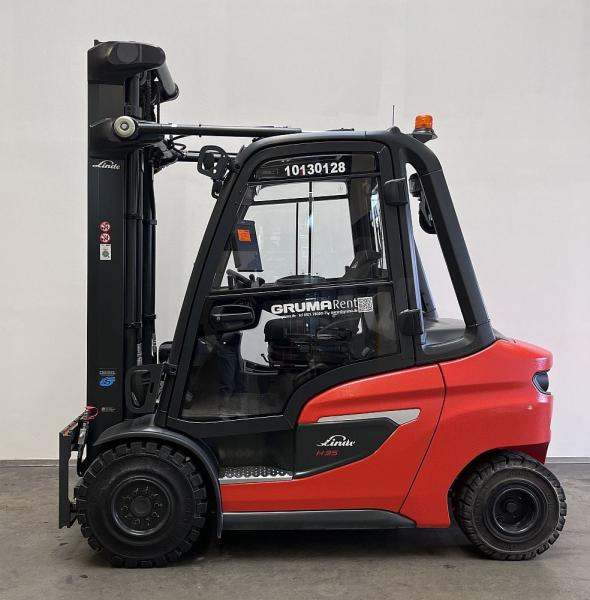 Linde H 35 D 1202 - Dízel targonca: 4 kép. Linde H 35 D 1202 - Dízel targonca: 4 kép.