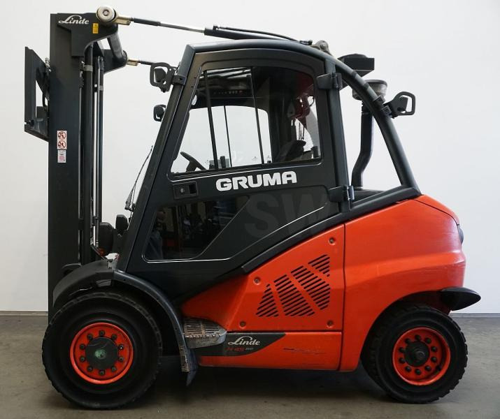 Linde H 45 D (3B) EVO 394-02 - Dízel targonca: 4 kép. Linde H 45 D (3B) EVO 394-02 - Dízel targonca: 4 kép.