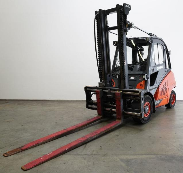 Linde H 50 D/600 EVO 394-02 - Dízel targonca: 1 kép. Linde H 50 D/600 EVO 394-02 - Dízel targonca: 1 kép.