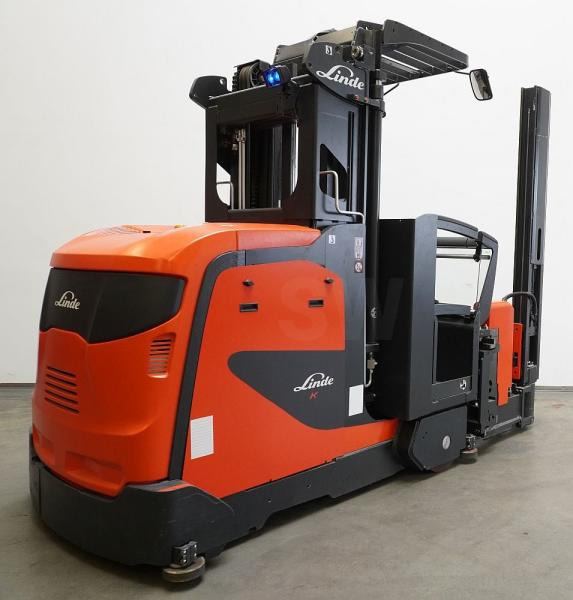 Linde K-Schwenkschubgabel 5231-00 - Komissiózó targoncá: 1 kép. Linde K-Schwenkschubgabel 5231-00 - Komissiózó targoncá: 1 kép.