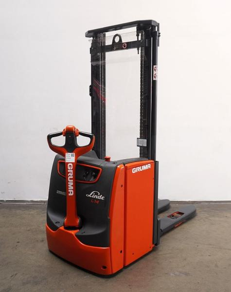 Linde L 14 i 1173 - Emelőtargoncá: 1 kép. Linde L 14 i 1173 - Emelőtargoncá: 1 kép.