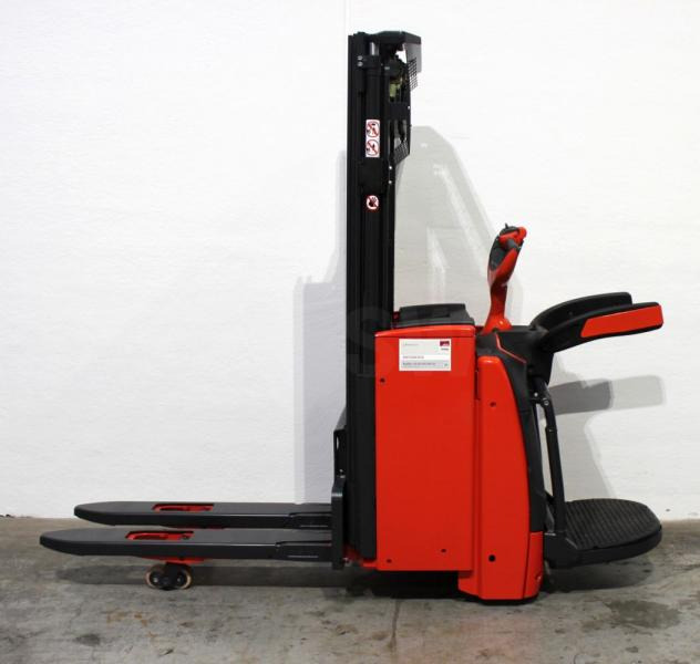 Linde L 16 AP i 1173-01 - Emelőtargoncá: 4 kép. Linde L 16 AP i 1173-01 - Emelőtargoncá: 4 kép.