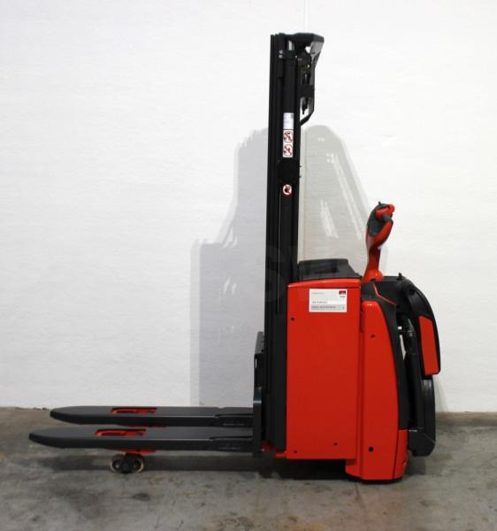 Linde L 16 AP i 1173-01 - Emelőtargoncá: 4 kép. Linde L 16 AP i 1173-01 - Emelőtargoncá: 4 kép.