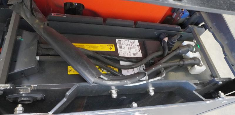 Linde T 20 S ION 1154-03 - Kézi raklapemelő: 5 kép. Linde T 20 S ION 1154-03 - Kézi raklapemelő: 5 kép.
