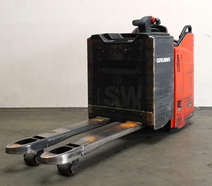 Linde T 20 SP 131-02 - Kézi raklapemelő: 2 kép. Linde T 20 SP 131-02 - Kézi raklapemelő: 2 kép.