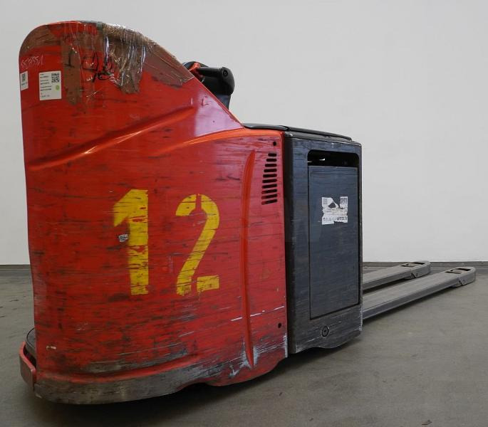 Linde T 20 SP 131 - Kézi raklapemelő: 1 kép. Linde T 20 SP 131 - Kézi raklapemelő: 1 kép.