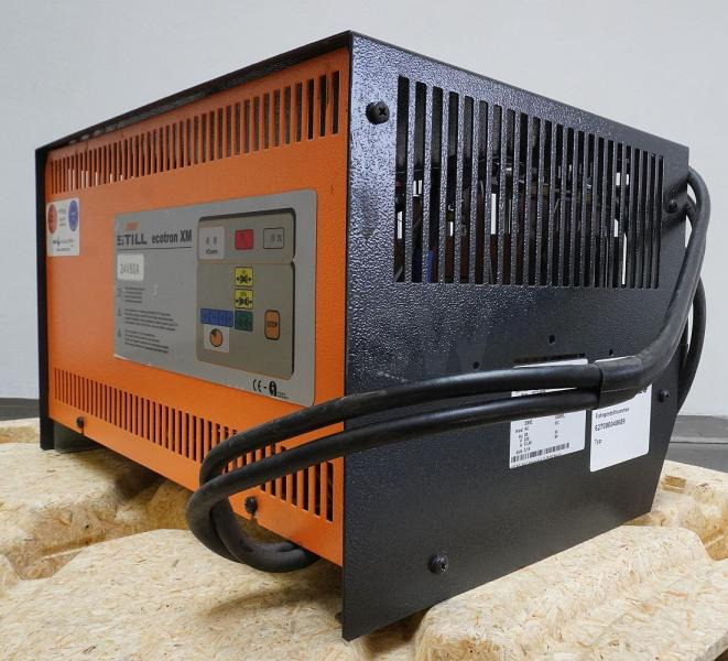 STILL ecotron XM E 24V/ 80A - Akkumulátor: 1 kép. STILL ecotron XM E 24V/ 80A - Akkumulátor: 1 kép.