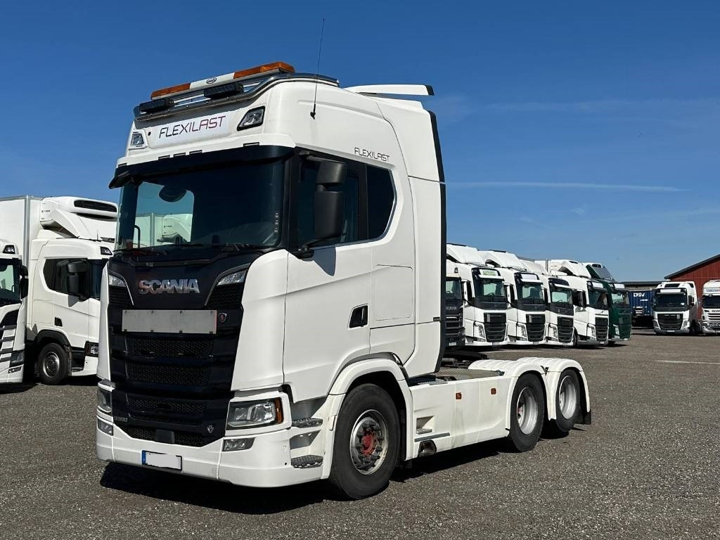 Scania S580A6X2NB NGS Highline 8881 - Nyergesvontató: 1 kép. Scania S580A6X2NB NGS Highline 8881 - Nyergesvontató: 1 kép.