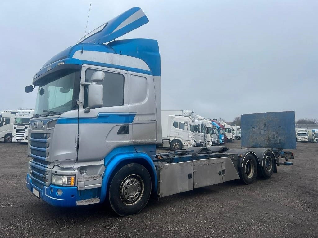 Scania R580 LB 6X2*4 MNB Serie 4022 - Alvaz teherautó: 1 kép. Scania R580 LB 6X2*4 MNB Serie 4022 - Alvaz teherautó: 1 kép.