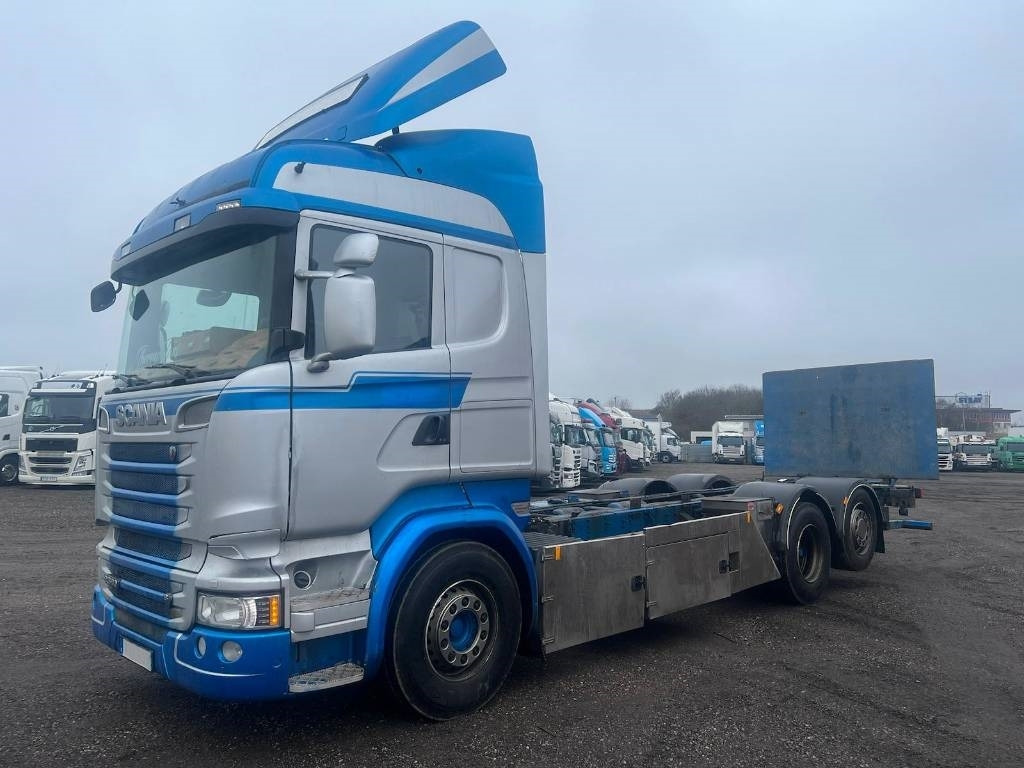 Scania R580 LB 6X2*4 MNB serie 2906 - Alvaz teherautó: 1 kép. Scania R580 LB 6X2*4 MNB serie 2906 - Alvaz teherautó: 1 kép.