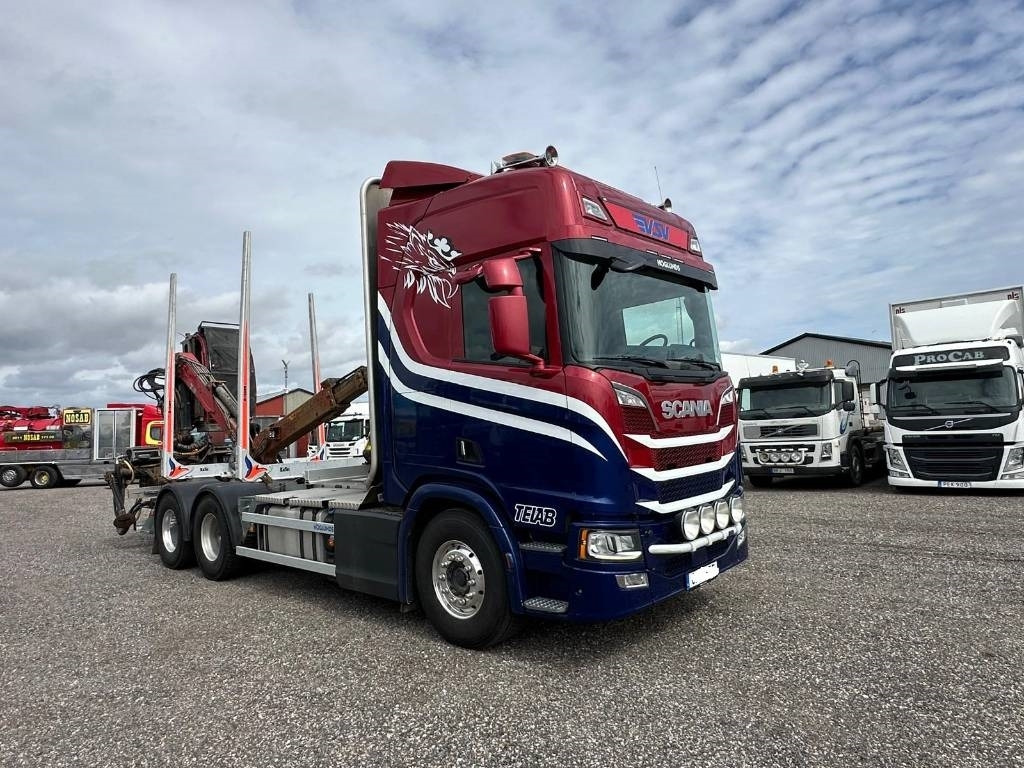Scania R650B 6X4 NB - Rönkszállító teherautó: 1 kép. Scania R650B 6X4 NB - Rönkszállító teherautó: 1 kép.