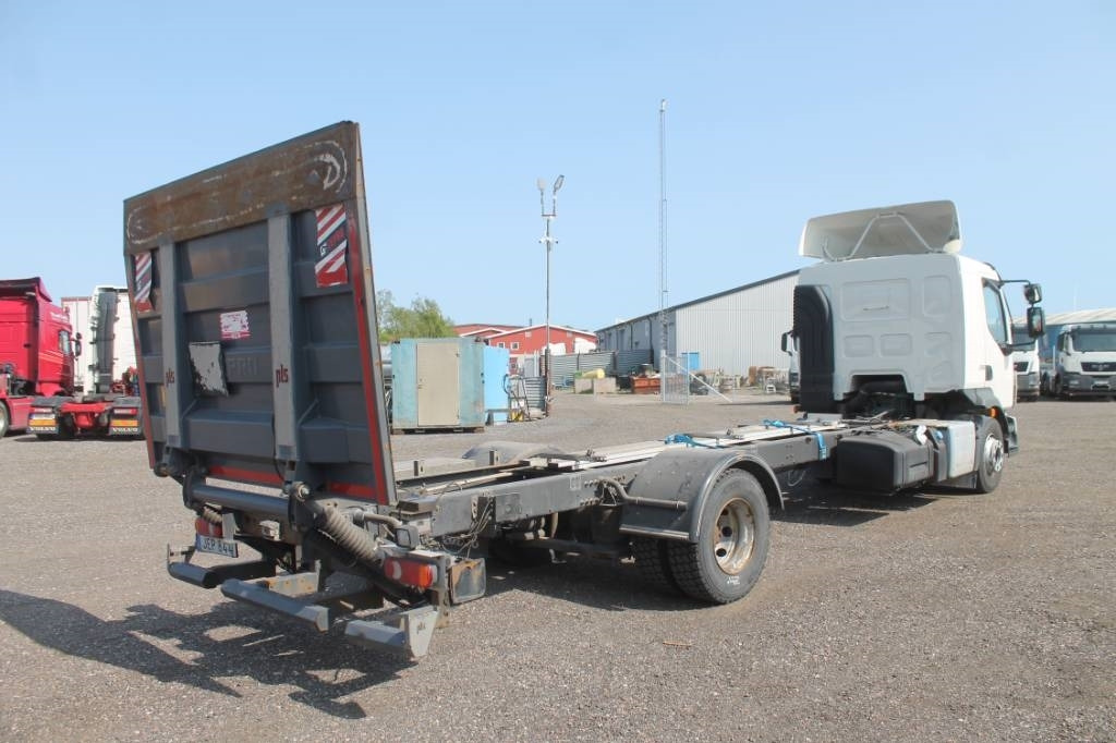 Volvo FL250 4x2 Serie 4536 Euro 6 - Alvaz teherautó: 3 kép. Volvo FL250 4x2 Serie 4536 Euro 6 - Alvaz teherautó: 3 kép.