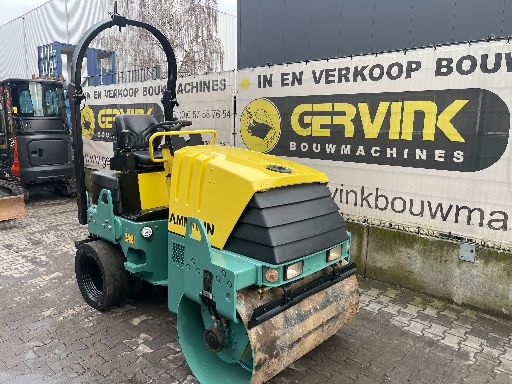 Ammann AV 26-2K - Talajtömörítő: 4 kép. Ammann AV 26-2K - Talajtömörítő: 4 kép.
