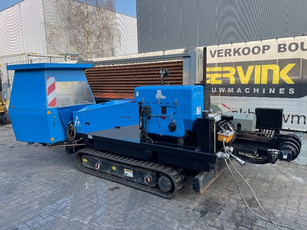 Grundodrill 15 X TD  - Irányított fúrógép: 1 kép. Grundodrill 15 X TD  - Irányított fúrógép: 1 kép.