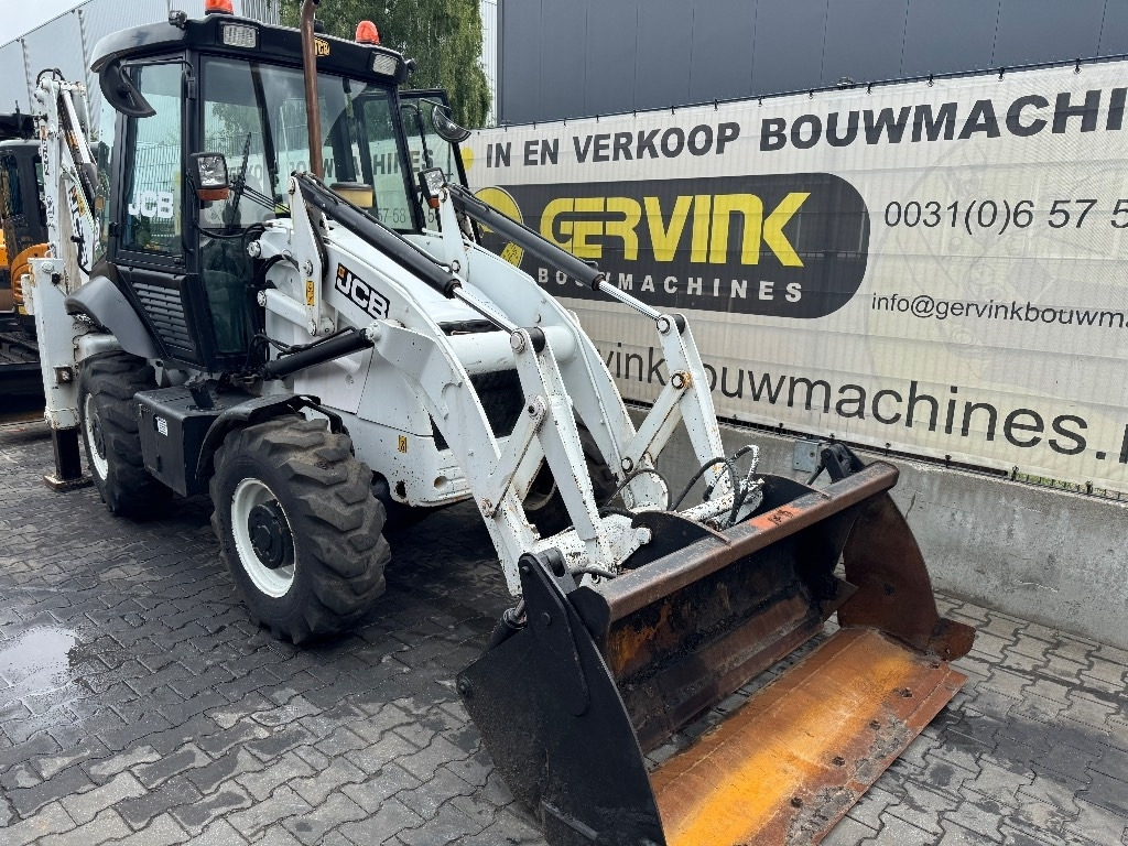 Kotrórakodó JCB 2 CX: 12 kép.