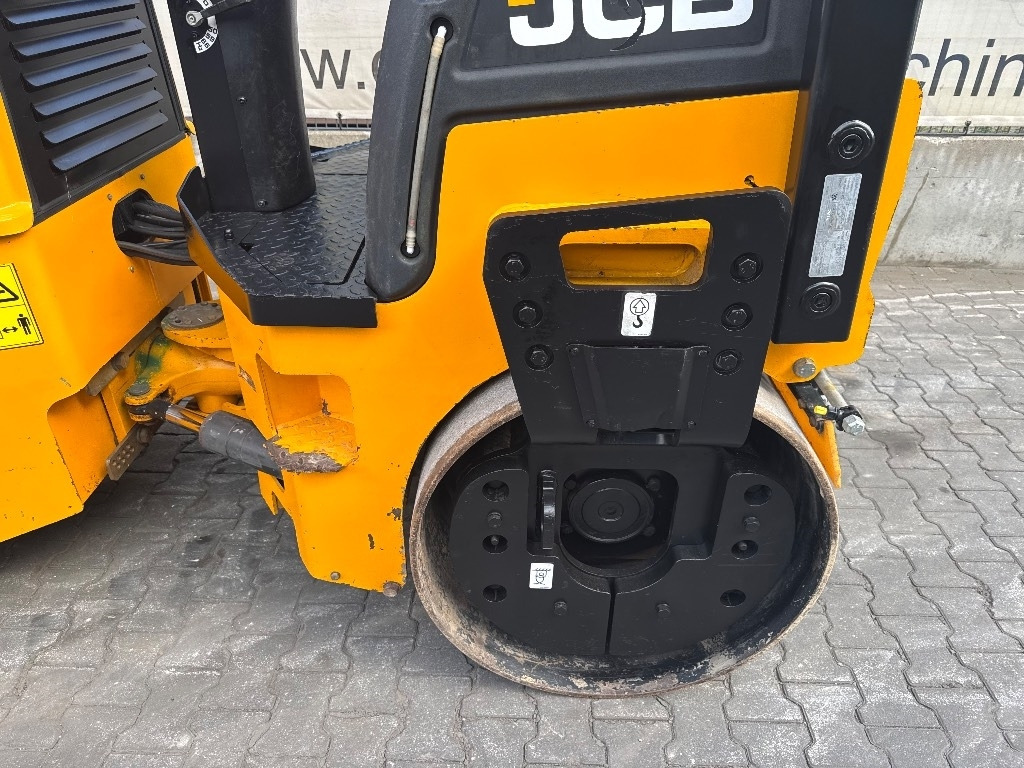 JCB VMT 430-130 - Úthenger: 4 kép. JCB VMT 430-130 - Úthenger: 4 kép.