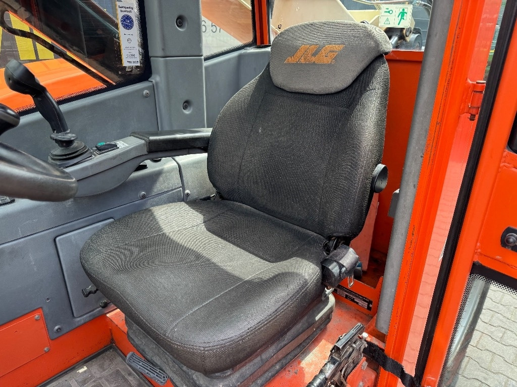 JLG 4009 PS - Teleszkópos rakodó: 4 kép. JLG 4009 PS - Teleszkópos rakodó: 4 kép.