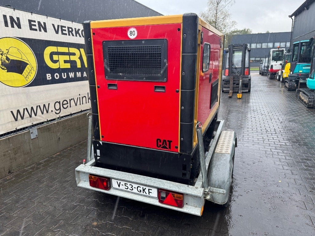 Olympian GEP65-6 - Áramfejlesztő: 3 kép. Olympian GEP65-6 - Áramfejlesztő: 3 kép.