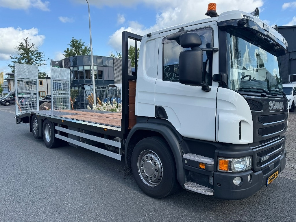 Scania R280 - Autószállító teherautó: 3 kép. Scania R280 - Autószállító teherautó: 3 kép.