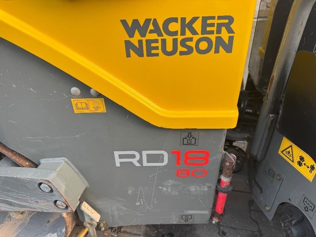 Wacker Neuson RD 18-80 - Úthenger: 3 kép. Wacker Neuson RD 18-80 - Úthenger: 3 kép.