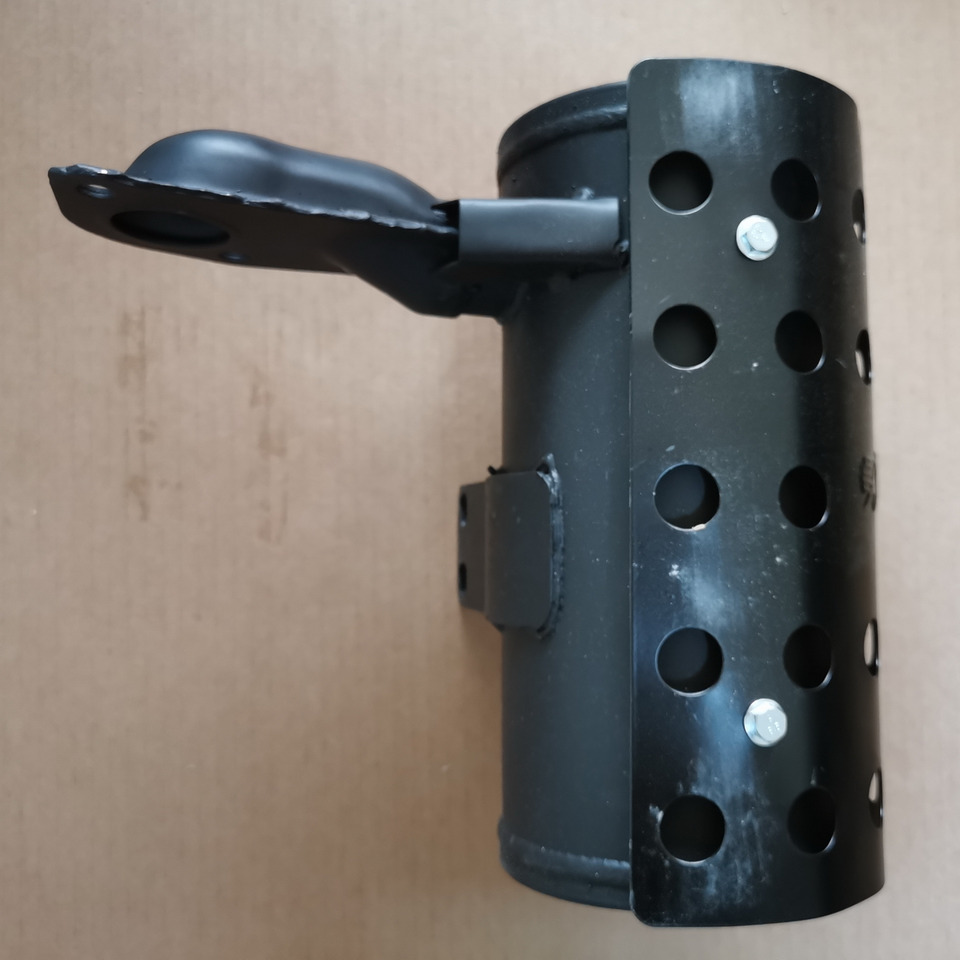 KOOP Original Muffler for China Loader Engine - Hangtompító - Gumikerekes homlokrakodó: 3 kép. KOOP Original Muffler for China Loader Engine - Hangtompító - Gumikerekes homlokrakodó: 3 kép.