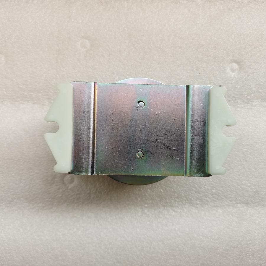 QINGDAO PROMISING Electromagnetic Power Main Switch DK238BY for Wheel Loader - Akkumulátor - Gumikerekes homlokrakodó: 3 kép. QINGDAO PROMISING Electromagnetic Power Main Switch DK238BY for Wheel Loader - Akkumulátor - Gumikerekes homlokrakodó: 3 kép.