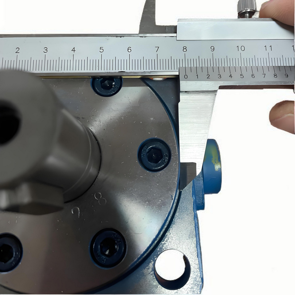 Qingdao Promising Cycloid Hydraulic Motor ZMP-1-200 for China Wheel Loader - Hidraulikus motor - Gumikerekes homlokrakodó: 4 kép. Qingdao Promising Cycloid Hydraulic Motor ZMP-1-200 for China Wheel Loader - Hidraulikus motor - Gumikerekes homlokrakodó: 4 kép.