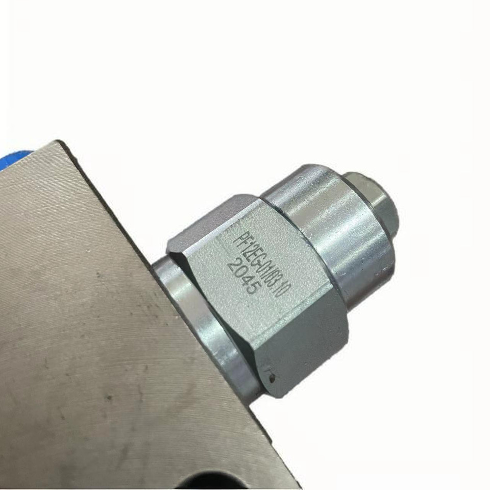 Qingdao Promising Hydraulic Counterbalance Valve PF12EG-01/03.10 - Hidraulikus szelep - Gumikerekes homlokrakodó: 2 kép. Qingdao Promising Hydraulic Counterbalance Valve PF12EG-01/03.10 - Hidraulikus szelep - Gumikerekes homlokrakodó: 2 kép.