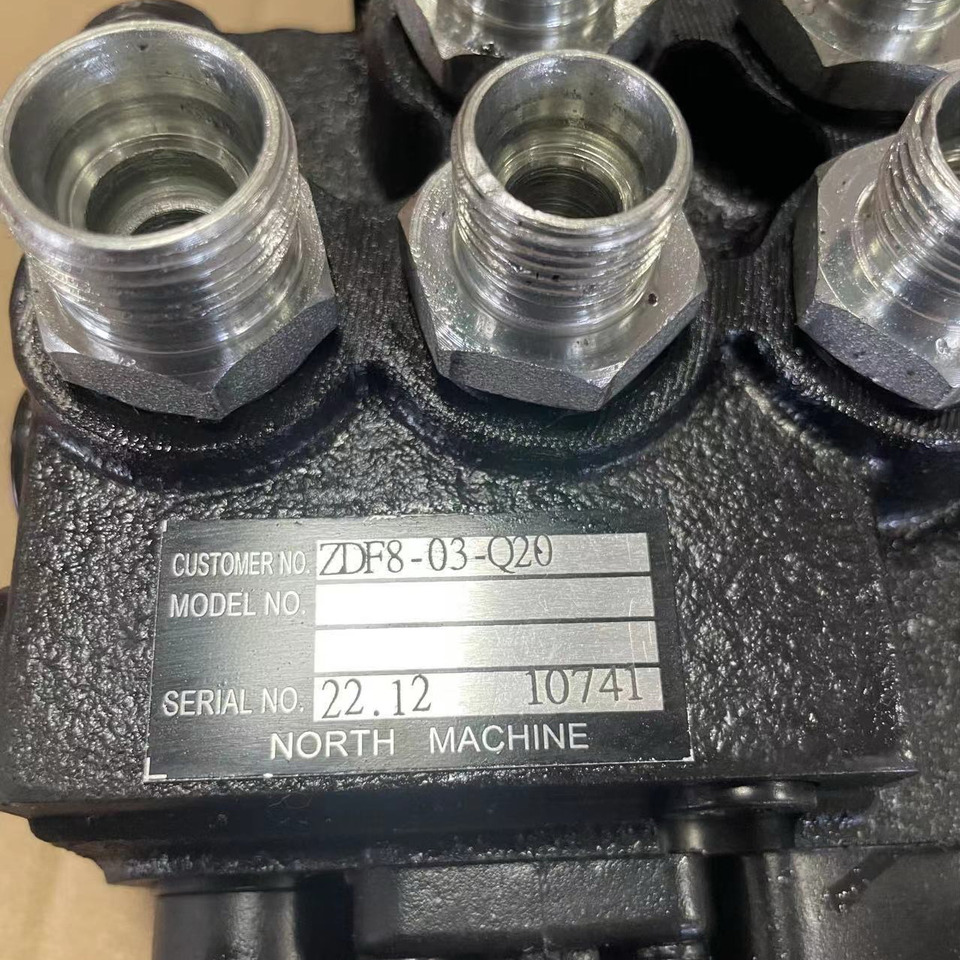 Qingdao Promising Hydraulic Switching Valve ZDF8-03-Q20 - Hidraulikus szelep - Gumikerekes homlokrakodó: 2 kép. Qingdao Promising Hydraulic Switching Valve ZDF8-03-Q20 - Hidraulikus szelep - Gumikerekes homlokrakodó: 2 kép.