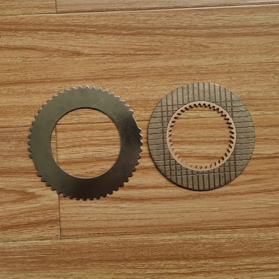 Qingdao Promising Torque Converter Clutch Disc for China Loader - Kuplungtárcsa - Gumikerekes homlokrakodó: 1 kép. Qingdao Promising Torque Converter Clutch Disc for China Loader - Kuplungtárcsa - Gumikerekes homlokrakodó: 1 kép.