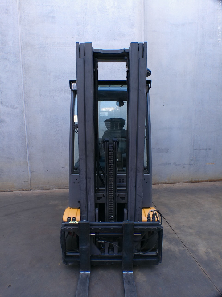 Jungheinrich EFG 318k 480 DZ - Elektromos targonca: 5 kép. Jungheinrich EFG 318k 480 DZ - Elektromos targonca: 5 kép.