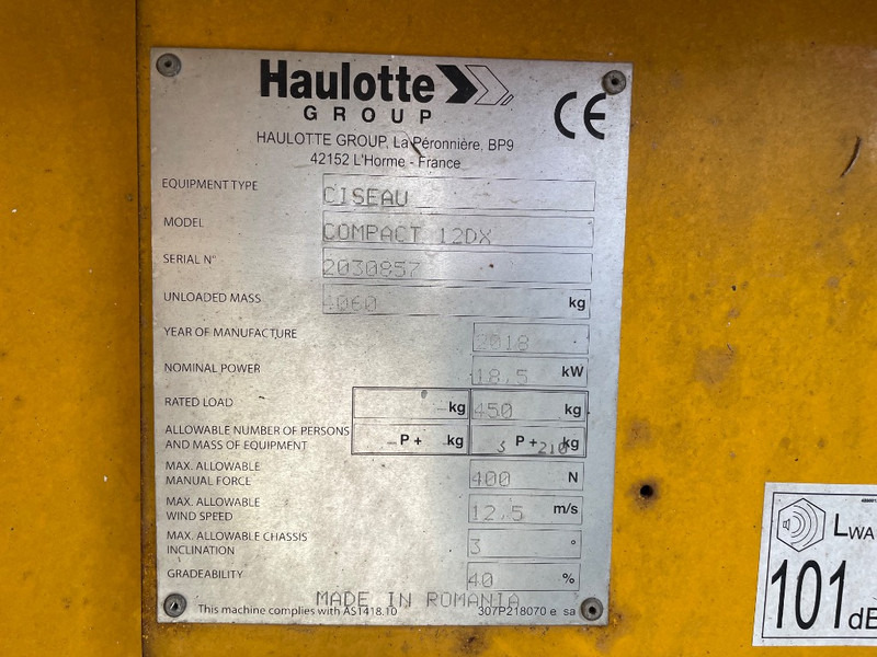 Haulotte Compact 12 DX - Ollós emelő: 3 kép. Haulotte Compact 12 DX - Ollós emelő: 3 kép.