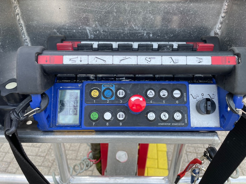 Hinowa Lightlift 23.12 IIIS - Személyemelő: 4 kép. Hinowa Lightlift 23.12 IIIS - Személyemelő: 4 kép.