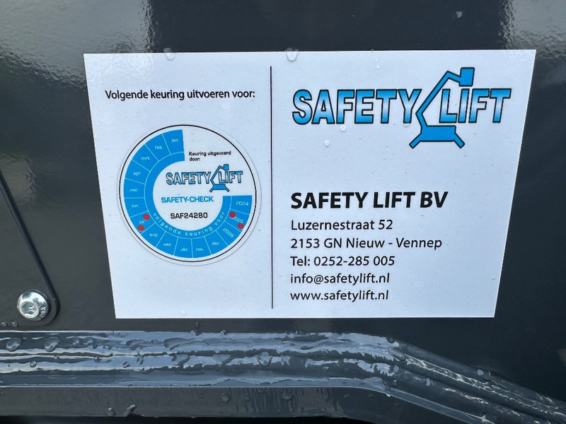 Hinowa Lightlift 40.18 - Személyemelő: 4 kép. Hinowa Lightlift 40.18 - Személyemelő: 4 kép.