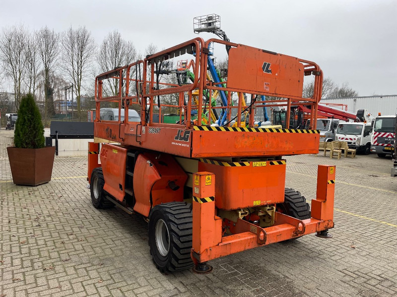 JLG 3394 RT - Ollós emelő: 4 kép. JLG 3394 RT - Ollós emelő: 4 kép.