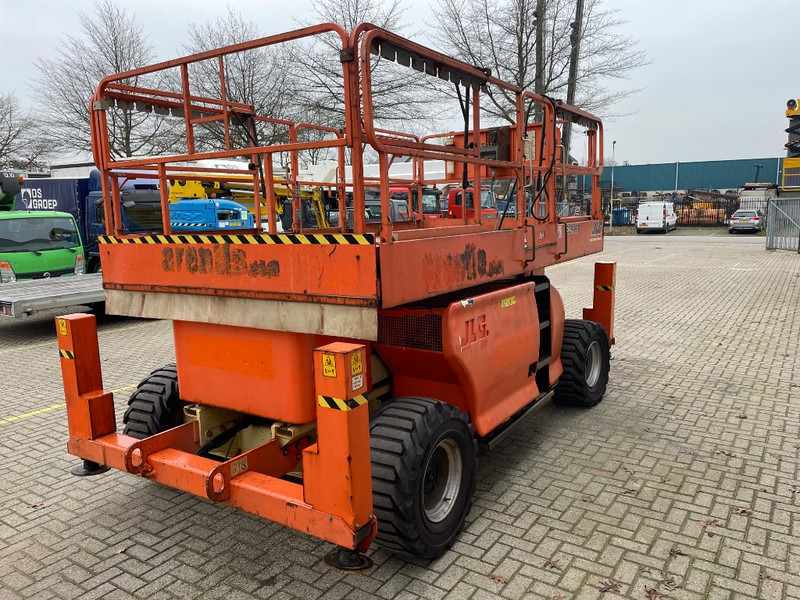JLG 3394 RT - Ollós emelő: 5 kép. JLG 3394 RT - Ollós emelő: 5 kép.