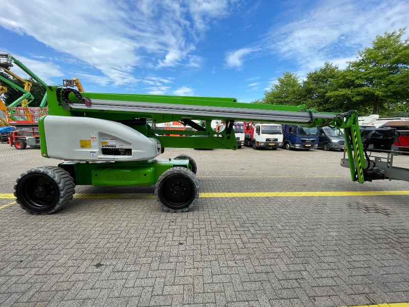 Niftylift HR 28 Hybrid 4x4 - Személyemelő: 5 kép. Niftylift HR 28 Hybrid 4x4 - Személyemelő: 5 kép.