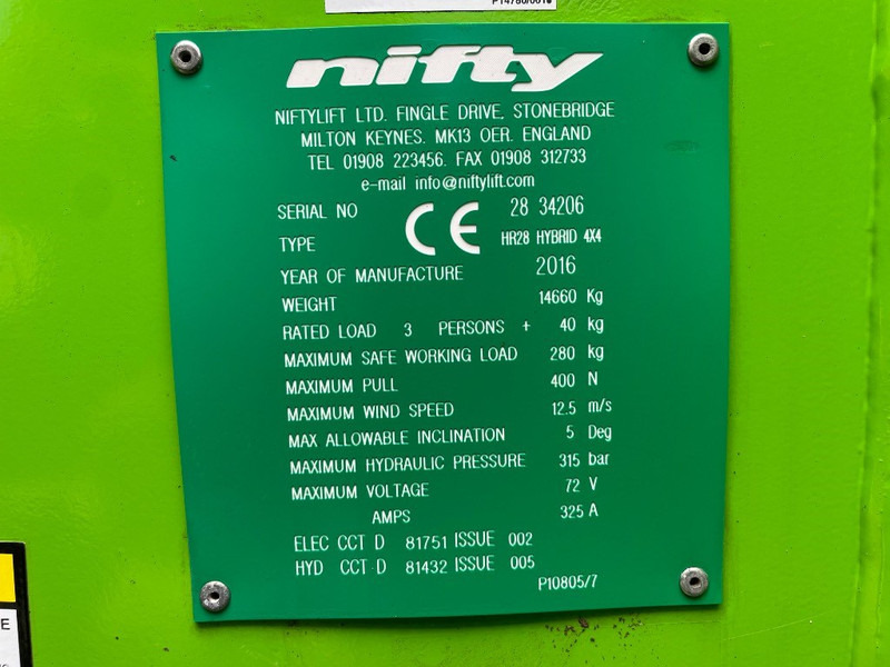 Niftylift HR 28 Hybrid 4x4 - Személyemelő: 3 kép. Niftylift HR 28 Hybrid 4x4 - Személyemelő: 3 kép.