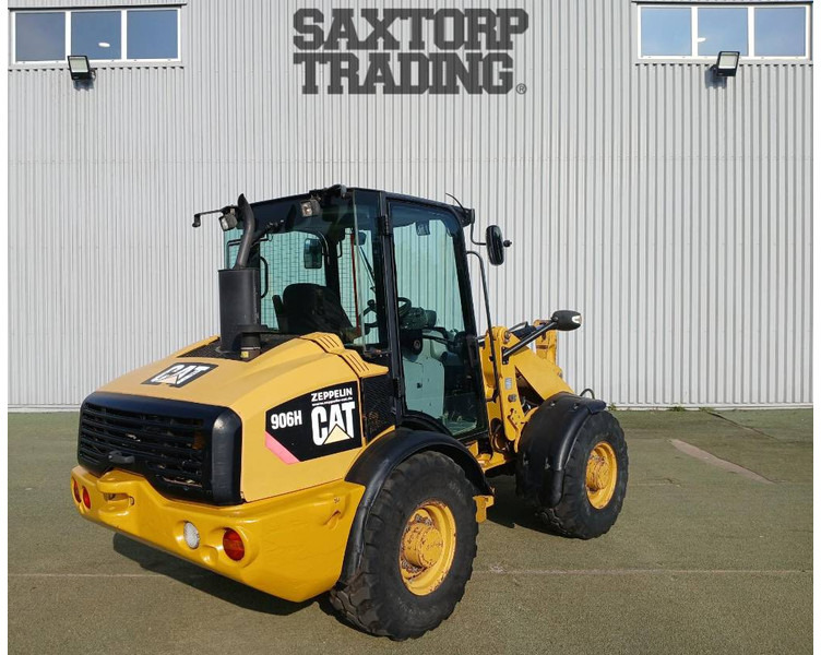 Cat 906H, Hjullastare - Gumikerekes homlokrakodó: 5 kép. Cat 906H, Hjullastare - Gumikerekes homlokrakodó: 5 kép.