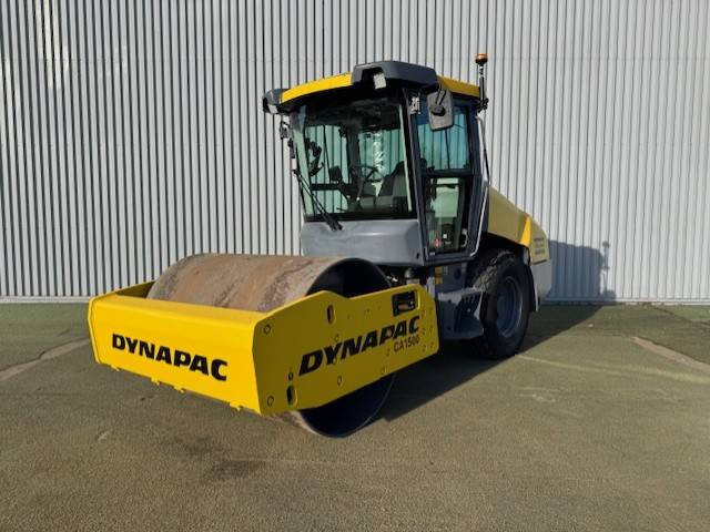 Dynapac CA 1500 D - Henger: 1 kép. Dynapac CA 1500 D - Henger: 1 kép.