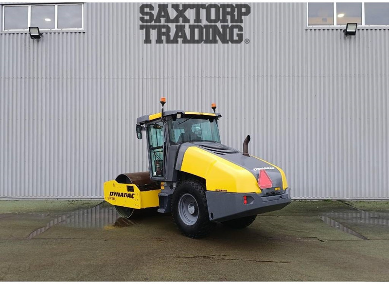 Dynapac CA1500 D, Vält ''SÅLD'' - Henger: 3 kép. Dynapac CA1500 D, Vält ''SÅLD'' - Henger: 3 kép.