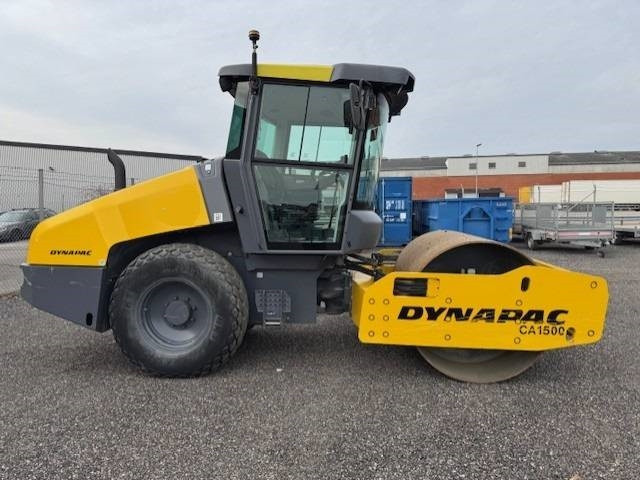 Dynapac CA1500D - Henger: 4 kép. Dynapac CA1500D - Henger: 4 kép.