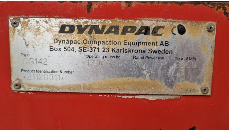 Henger Dynapac CS142, Vält: 14 kép. Henger Dynapac CS142, Vält: 14 kép.