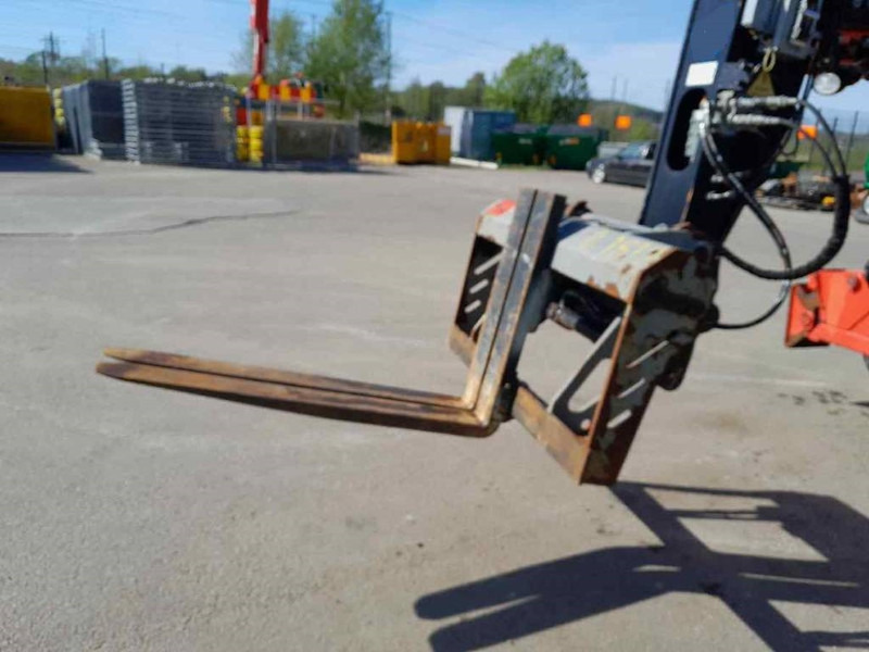 Manitou MRT2550 Privilige+ - Teleszkópos rakodó: 5 kép. Manitou MRT2550 Privilige+ - Teleszkópos rakodó: 5 kép.