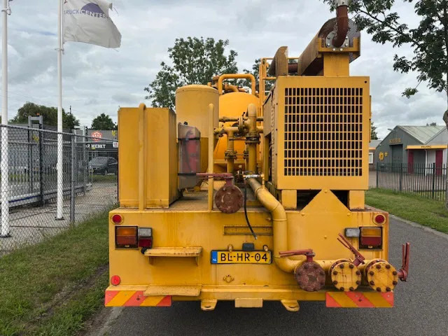 Freightliner 3 AXLE RIGID BODY chassis cabine (levering excl. opbouw) - Alvaz teherautó: 5 kép. Freightliner 3 AXLE RIGID BODY chassis cabine (levering excl. opbouw) - Alvaz teherautó: 5 kép.