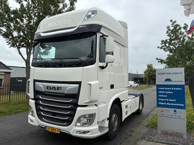 DAF XF 480 4x2 Euro6 SSC 2-tanks PTO Hydraulic feedpump MOT 03-2026 - Nyergesvontató: 1 kép. DAF XF 480 4x2 Euro6 SSC 2-tanks PTO Hydraulic feedpump MOT 03-2026 - Nyergesvontató: 1 kép.